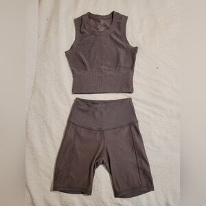 Gray Athletic Crop Top and Leggings Set